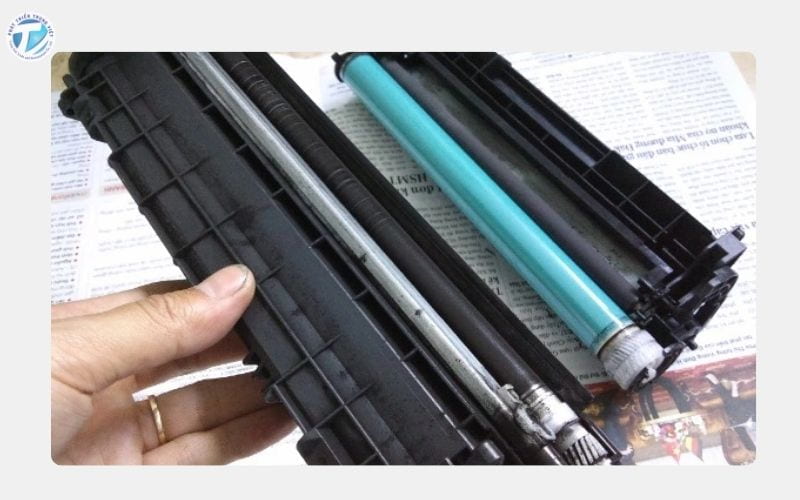 Hộp mực bị lỗi hoặc gần hết mực